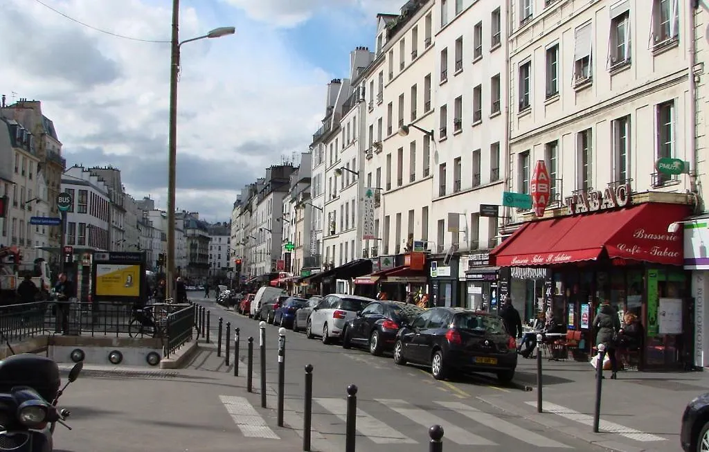 Apartment With Car Park - Charonne Neighborhood Paris France